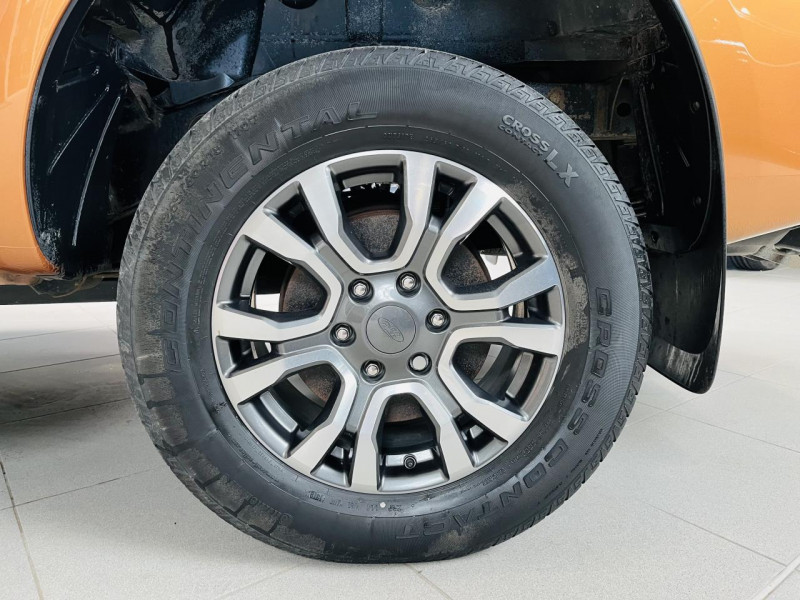 Photo 22 de l'offre de FORD RANGER DOUBLE CABINE  3.2 ECOBLUE 200 4X4 BV6 WILDTRAK à 32990€ chez Occasions Champenoises