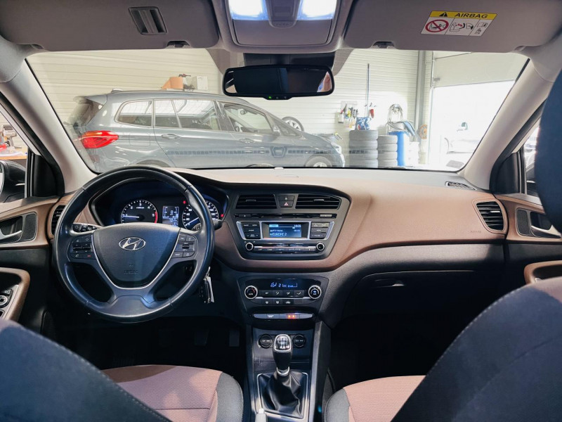 Photo 3 de l'offre de HYUNDAI i20 1.1 CRDi - 75  Intuitive à 8990€ chez Occasions Champenoises