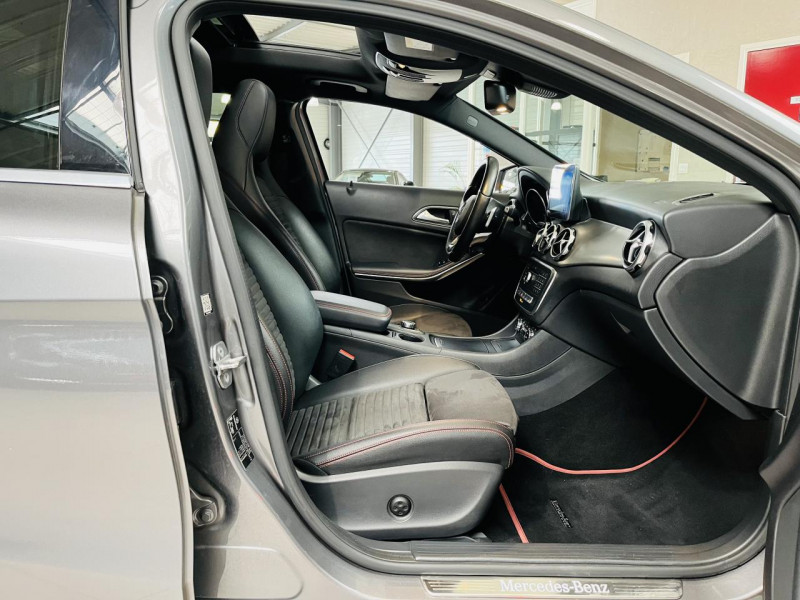Photo 17 de l'offre de MERCEDES-BENZ GLA  220 d 7-G DCT Fascination à 22990€ chez Occasions Champenoises