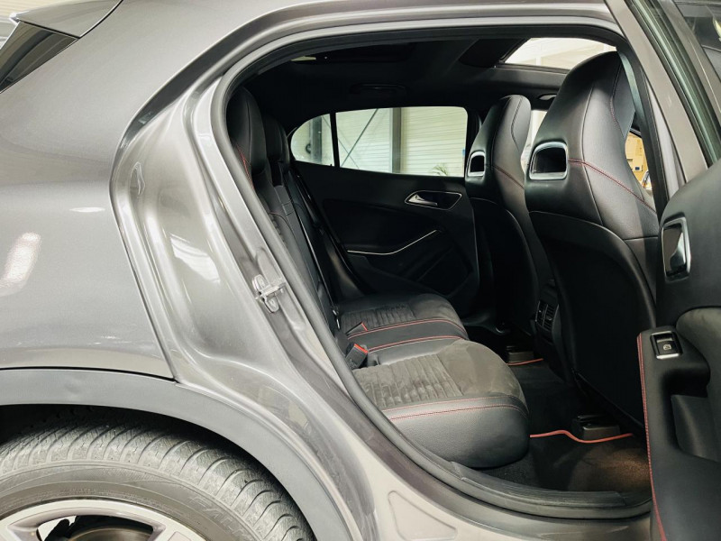 Photo 16 de l'offre de MERCEDES-BENZ GLA  220 d 7-G DCT Fascination à 22990€ chez Occasions Champenoises