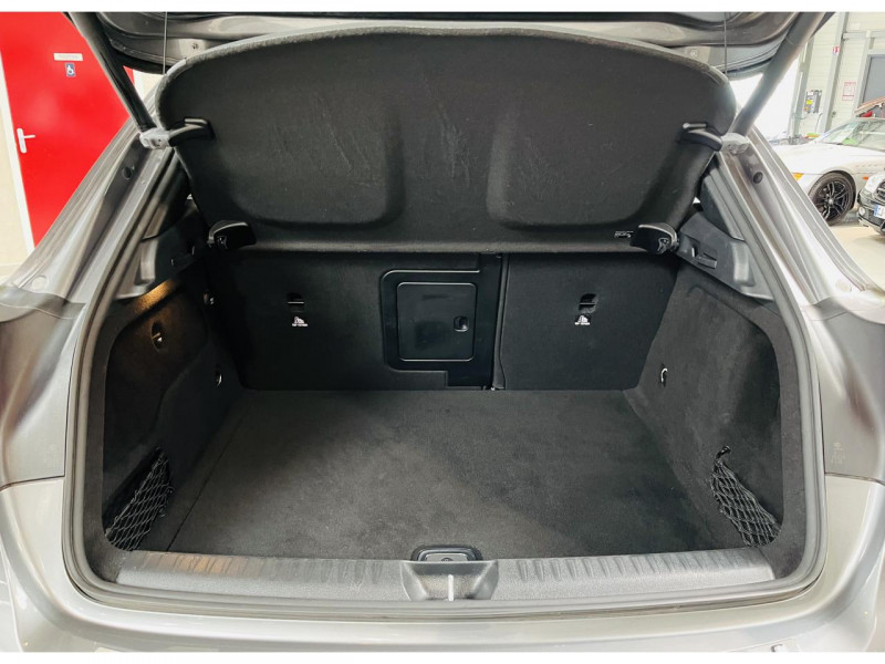 Photo 14 de l'offre de MERCEDES-BENZ GLA  220 d 7-G DCT Fascination à 22990€ chez Occasions Champenoises