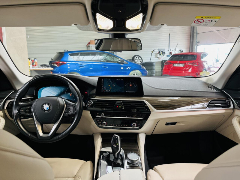 Photo 3 de l'offre de BMW SERIE 5  530d 265 ch BVA8 G30 Luxury à 34990€ chez Occasions Champenoises