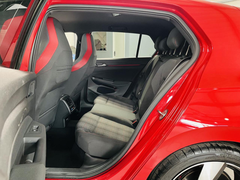 Photo 12 de l'offre de VOLKSWAGEN GOLF 2.0 TSI 245 DSG7 GTI à 26990€ chez Occasions Champenoises