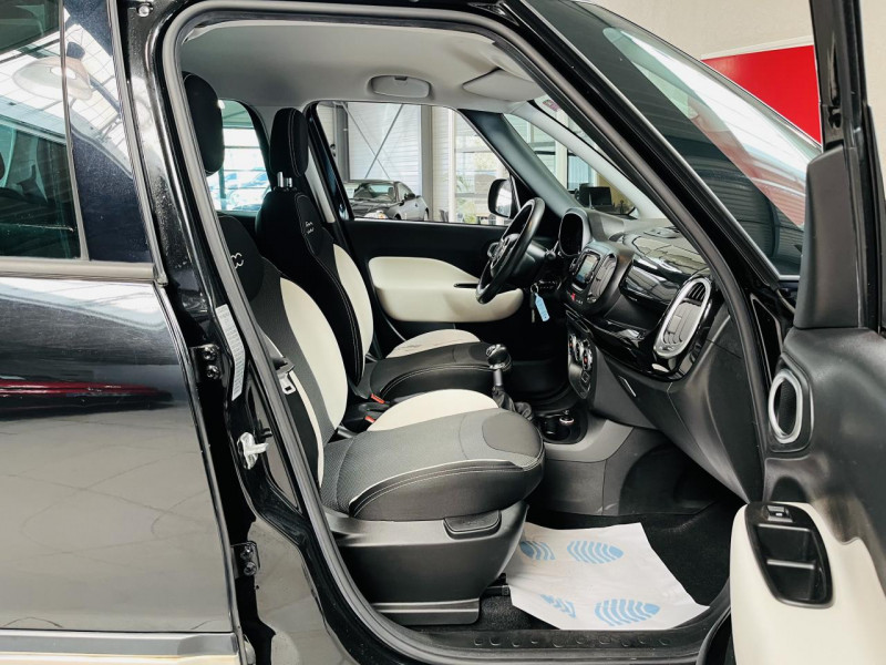 Photo 12 de l'offre de FIAT 500L  1.6 Multijet 16V 105 ch S/S Trekking à 9990€ chez Occasions Champenoises