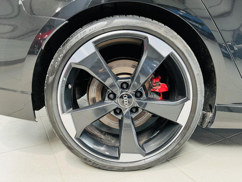 Photo 22 de l'offre de AUDI RS3 SPORTBACK 2.5 TFSI 400 S tronic 7 Quattro à 40990€ chez Occasions Champenoises