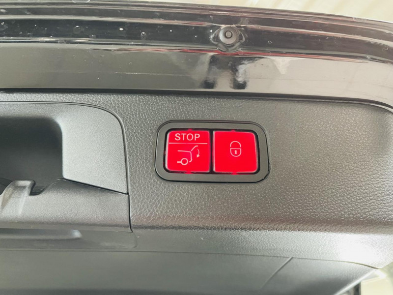 Photo 15 de l'offre de MERCEDES-BENZ GLC 300 9G-Tronic 4Matic Sportline à 30990€ chez Occasions Champenoises