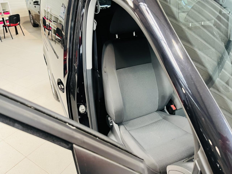 Photo 13 de l'offre de VOLKSWAGEN CADDY MAXI Maxi 1.2 TSI 105 Trendline à 14990€ chez Occasions Champenoises
