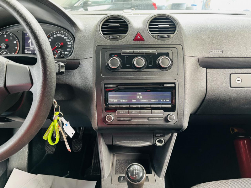 Photo 6 de l'offre de VOLKSWAGEN CADDY MAXI Maxi 1.2 TSI 105 Trendline à 14990€ chez Occasions Champenoises