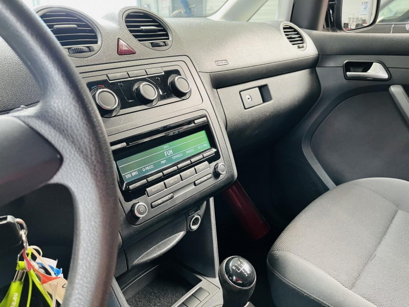 Photo 5 de l'offre de VOLKSWAGEN CADDY MAXI Maxi 1.2 TSI 105 Trendline à 14990€ chez Occasions Champenoises