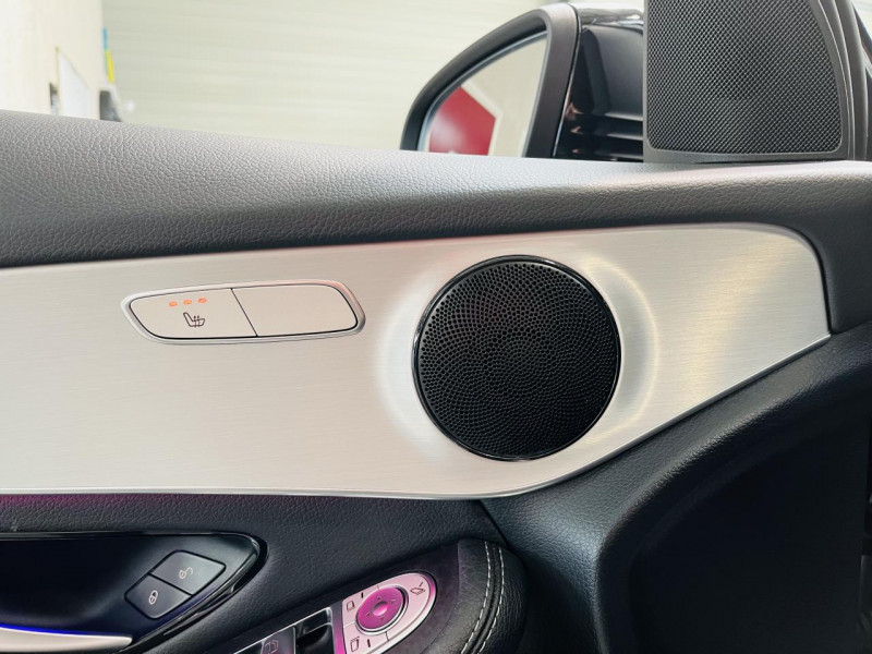 Photo 13 de l'offre de MERCEDES-BENZ CLASSE GLC 300 e Hybrid EQ Power AMG Line 4-Matic 9G-Tronic à 39990€ chez Occasions Champenoises