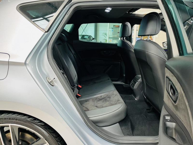 Photo 16 de l'offre de SEAT LEON 2.0 TSI 290 DSG7 Cupra à 25990€ chez Occasions Champenoises