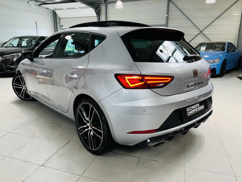 Photo 19 de l'offre de SEAT LEON 2.0 TSI 290 DSG7 Cupra à 25990€ chez Occasions Champenoises