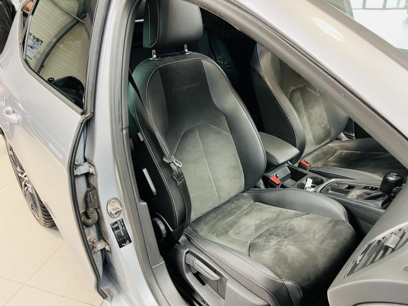 Photo 18 de l'offre de SEAT LEON 2.0 TSI 290 DSG7 Cupra à 25990€ chez Occasions Champenoises