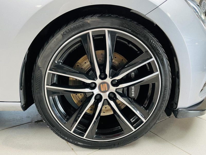 Photo 26 de l'offre de SEAT LEON 2.0 TSI 290 DSG7 Cupra à 25990€ chez Occasions Champenoises