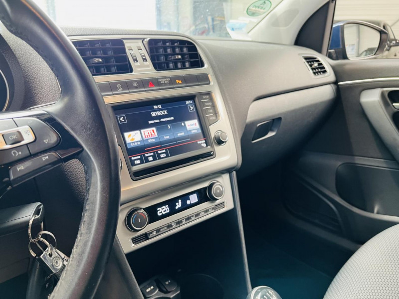 Photo 5 de l'offre de VOLKSWAGEN POLO 1.4 TDI 105 BlueMotion Technology Sportline à 11490€ chez Occasions Champenoises