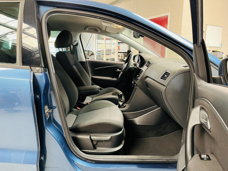 Photo 13 de l'offre de VOLKSWAGEN POLO 1.4 TDI 105 BlueMotion Technology Sportline à 11490€ chez Occasions Champenoises