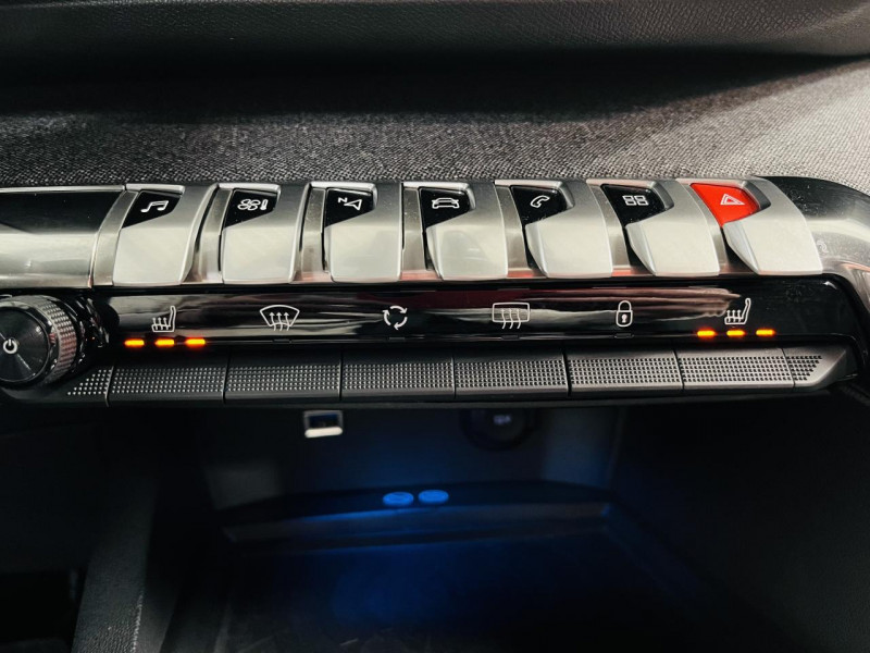 Photo 11 de l'offre de PEUGEOT 3008  BlueHDi 177ch S&S EAT8 GT Line à 20990€ chez Occasions Champenoises