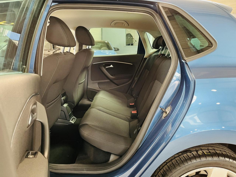 Photo 10 de l'offre de VOLKSWAGEN POLO 1.4 TDI 105 BlueMotion Technology Sportline à 11490€ chez Occasions Champenoises