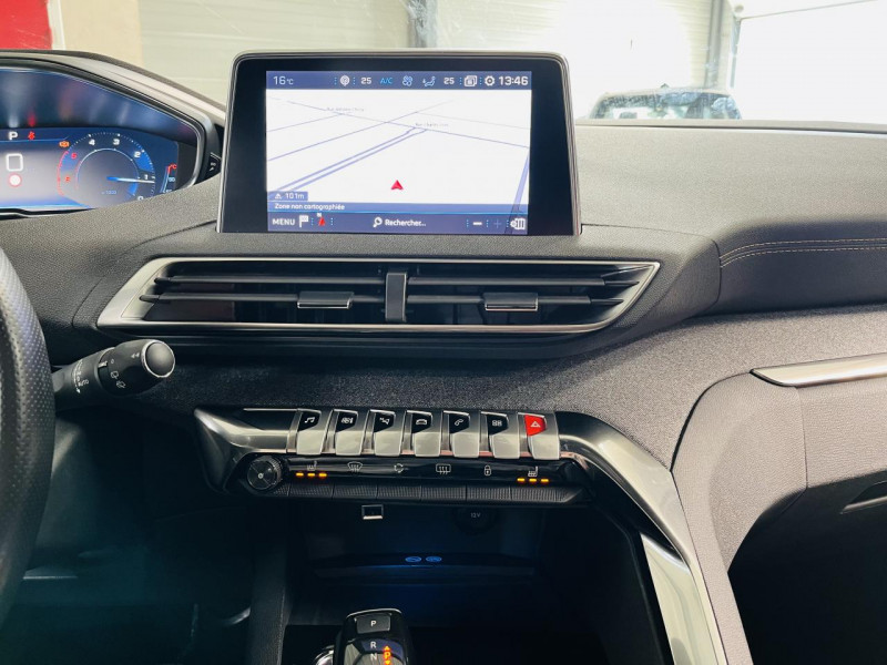 Photo 7 de l'offre de PEUGEOT 3008  BlueHDi 177ch S&S EAT8 GT Line à 20990€ chez Occasions Champenoises