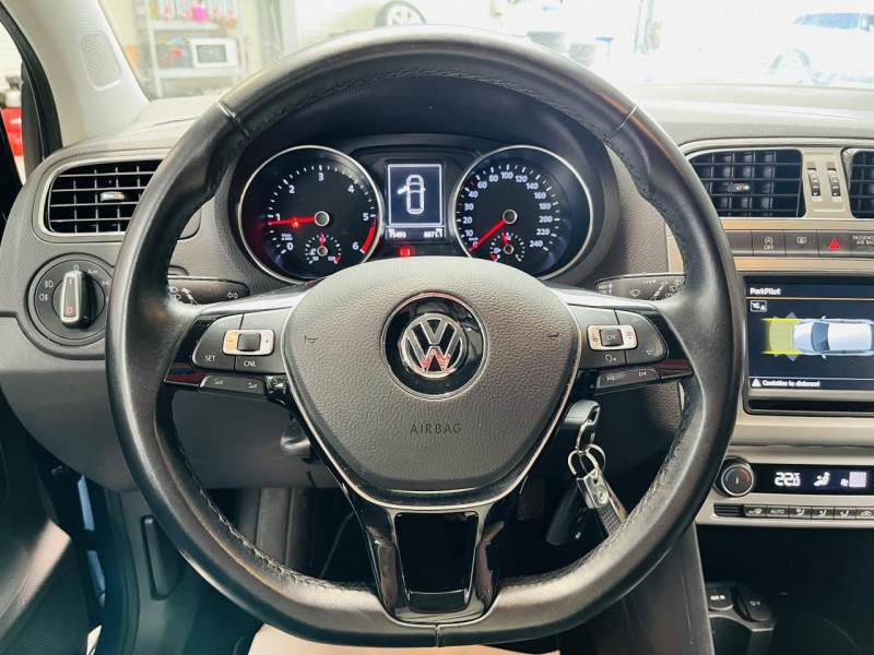 Photo 4 de l'offre de VOLKSWAGEN POLO 1.4 TDI 105 BlueMotion Technology Sportline à 11490€ chez Occasions Champenoises