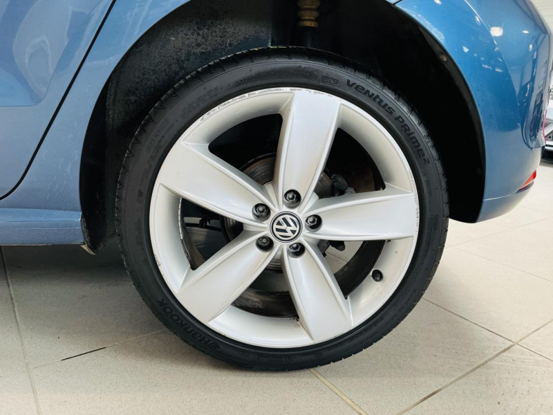 Photo 19 de l'offre de VOLKSWAGEN POLO 1.4 TDI 105 BlueMotion Technology Sportline à 11490€ chez Occasions Champenoises