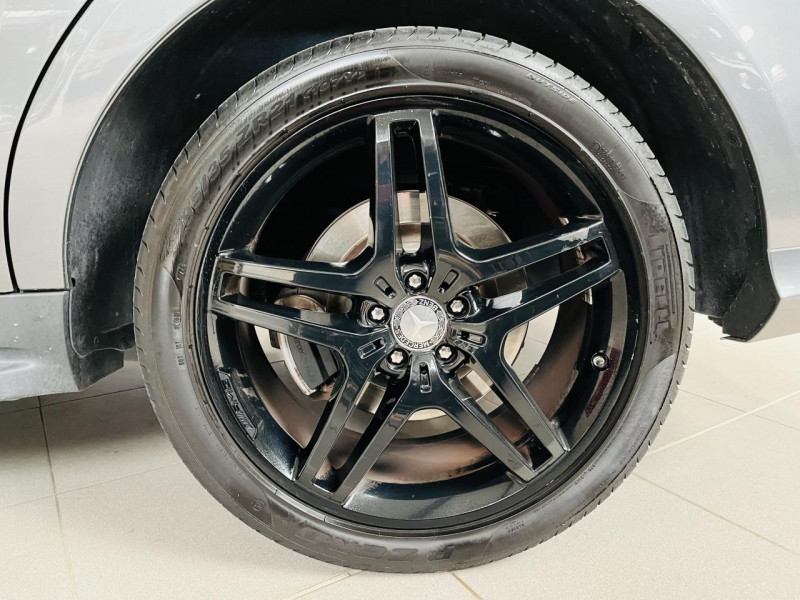 Photo 23 de l'offre de MERCEDES-BENZ GLE  500 e 7G-Tronic Plus 4MATIC Sportline à 31990€ chez Occasions Champenoises