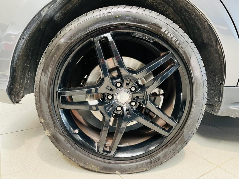 Photo 24 de l'offre de MERCEDES-BENZ GLE  500 e 7G-Tronic Plus 4MATIC Sportline à 31990€ chez Occasions Champenoises