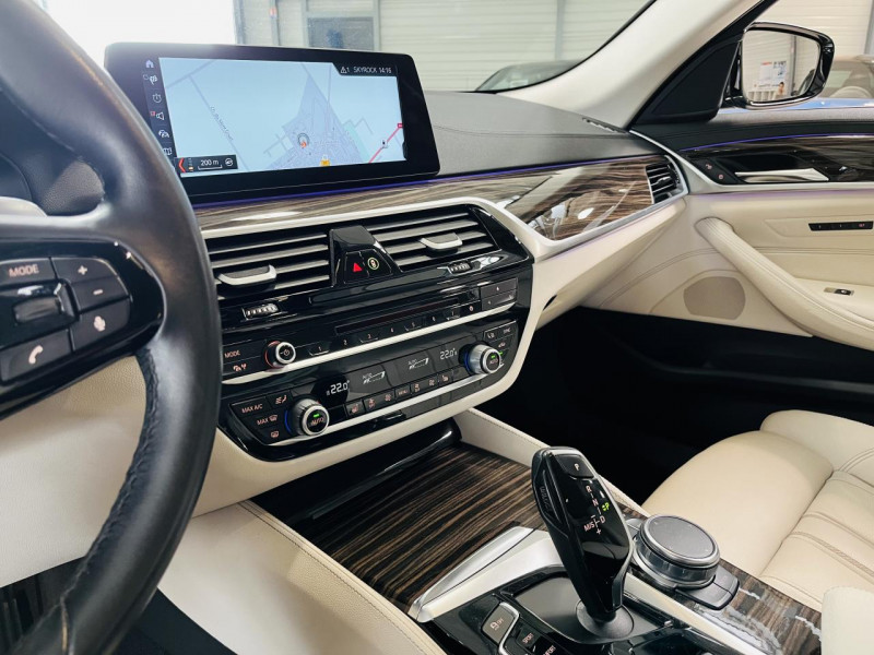 Photo 5 de l'offre de BMW SERIE 5  520d xDrive 190 ch BVA8 G30 Luxury à 24990€ chez Occasions Champenoises