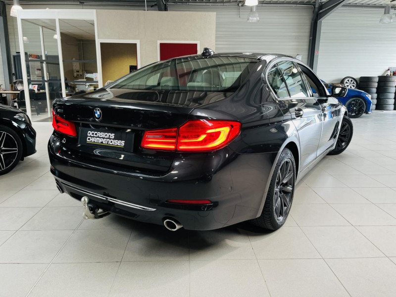 Photo 22 de l'offre de BMW SERIE 5  520d xDrive 190 ch BVA8 G30 Luxury à 24990€ chez Occasions Champenoises