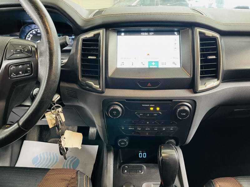 Photo 6 de l'offre de FORD RANGER Double Cabine 3.2 TDCi 200 4X4 BVA6 WILDTRAK à 27490€ chez Occasions Champenoises