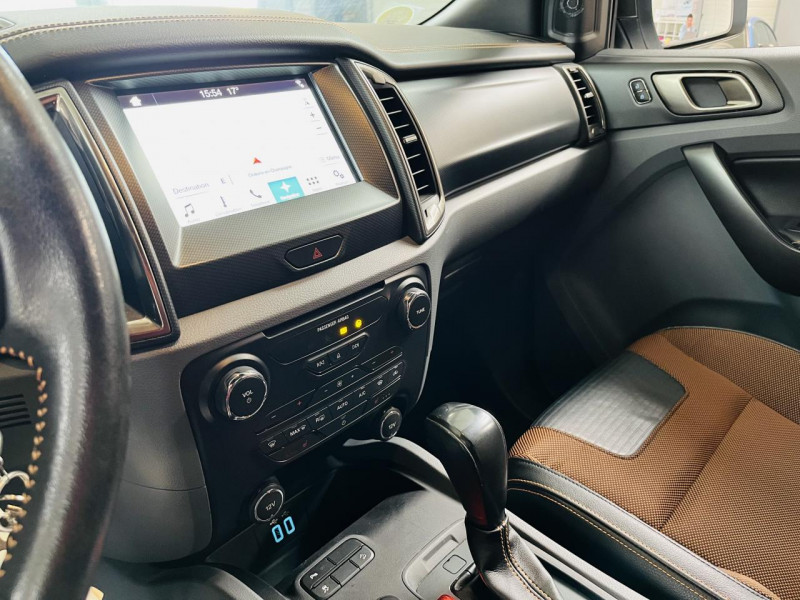 Photo 5 de l'offre de FORD RANGER Double Cabine 3.2 TDCi 200 4X4 BVA6 WILDTRAK à 27490€ chez Occasions Champenoises