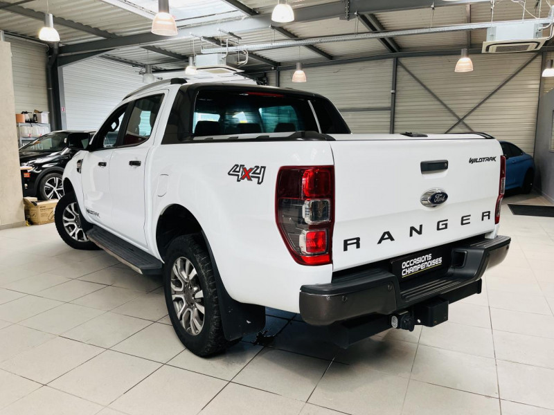 Photo 17 de l'offre de FORD RANGER Double Cabine 3.2 TDCi 200 4X4 BVA6 WILDTRAK à 27490€ chez Occasions Champenoises
