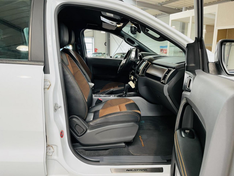 Photo 15 de l'offre de FORD RANGER Double Cabine 3.2 TDCi 200 4X4 BVA6 WILDTRAK à 27490€ chez Occasions Champenoises