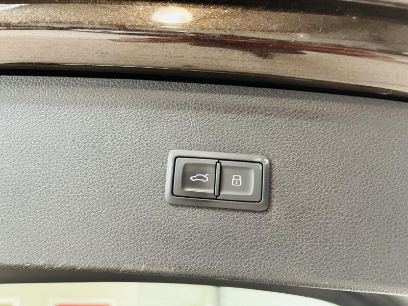 Photo 16 de l'offre de AUDI Q5  2.0 TDI 190 S tronic 7 Quattro S line à 32990€ chez Occasions Champenoises