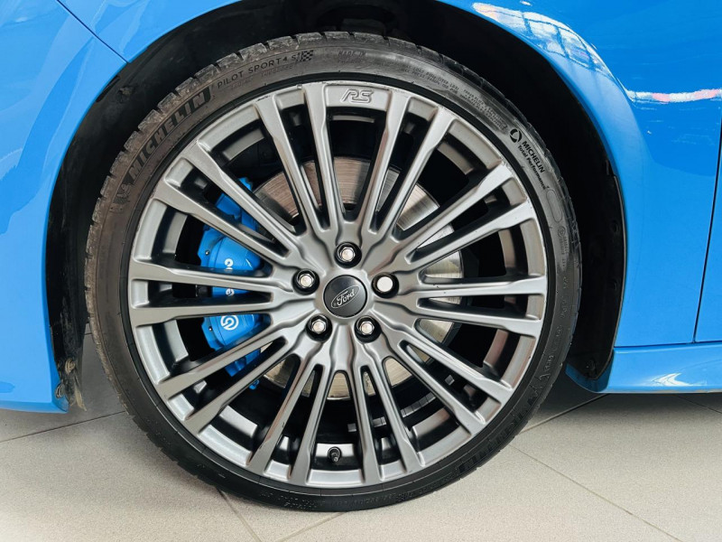 Photo 20 de l'offre de FORD FOCUS 2.3 EcoBoost 350 S&S RS à 29990€ chez Occasions Champenoises
