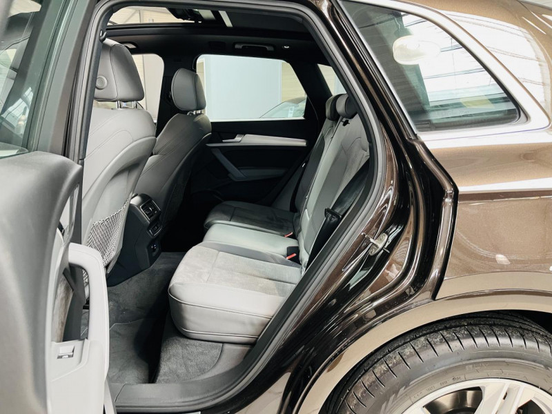 Photo 14 de l'offre de AUDI Q5  2.0 TDI 190 S tronic 7 Quattro S line à 32990€ chez Occasions Champenoises