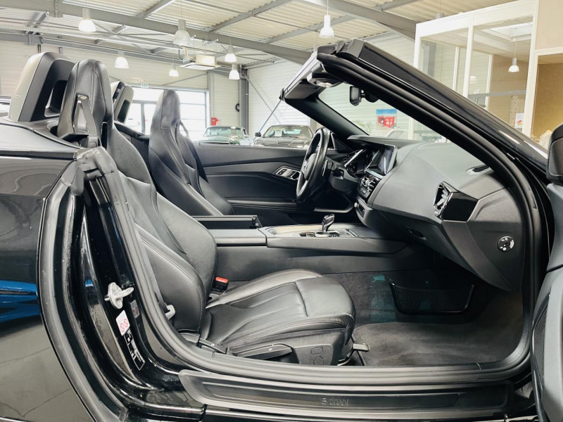 Photo 15 de l'offre de BMW Z4  sDrive20i 163 ch BVA8 M SPORT à 34990€ chez Occasions Champenoises