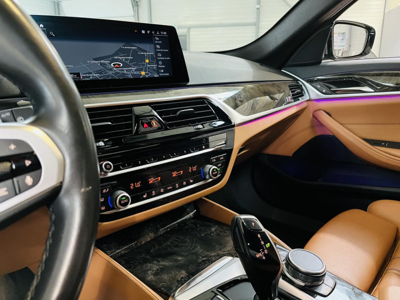 Photo 6 de l'offre de BMW SERIE 5 TOURING  530d xDrive 265 ch BVA8 G31 M Sport à 33990€ chez Occasions Champenoises