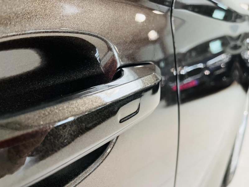 Photo 21 de l'offre de AUDI Q5  2.0 TDI 190 S tronic 7 Quattro S line à 32990€ chez Occasions Champenoises