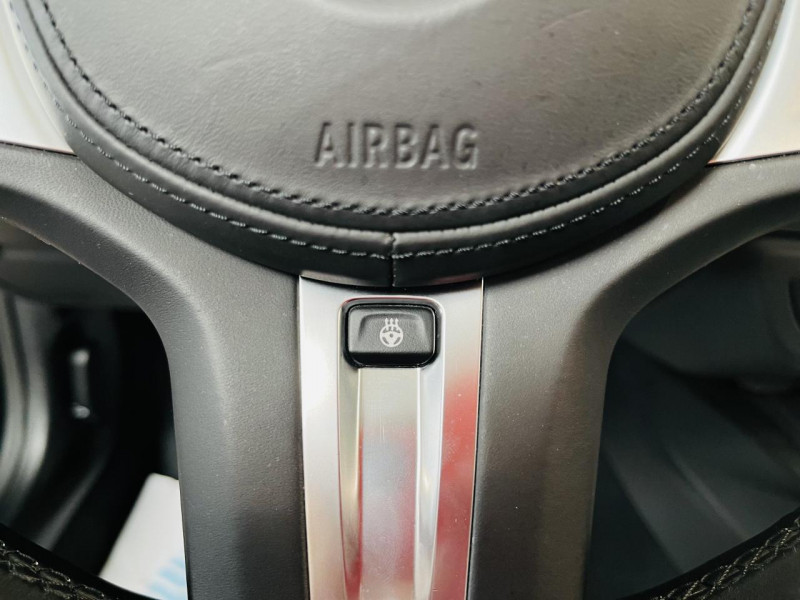 Photo 7 de l'offre de BMW Z4  sDrive20i 163 ch BVA8 M SPORT à 34990€ chez Occasions Champenoises