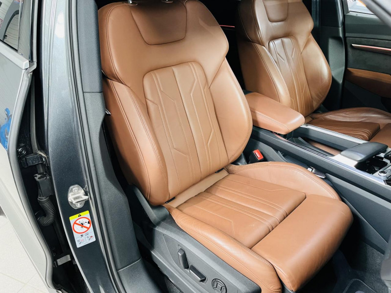 Photo 19 de l'offre de AUDI E-TRON SPORTBACK  55 quattro 408 ch S line à 31990€ chez Occasions Champenoises