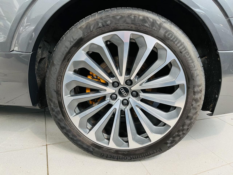 Photo 25 de l'offre de AUDI E-TRON SPORTBACK  55 quattro 408 ch S line à 31990€ chez Occasions Champenoises