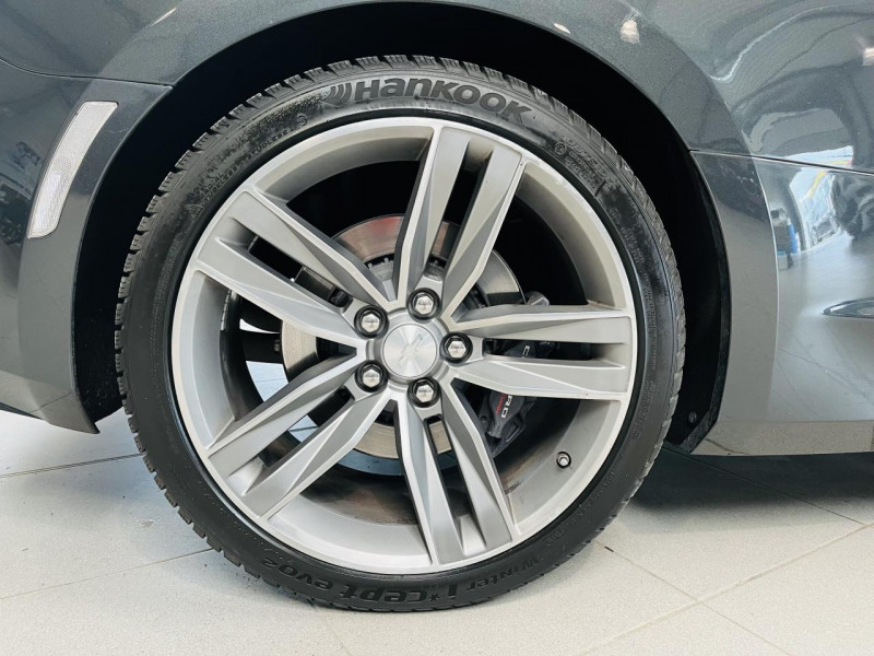 Photo 26 de l'offre de CHEVROLET CAMARO Coupé V8 6.2 453ch AT8 à 43990€ chez Occasions Champenoises