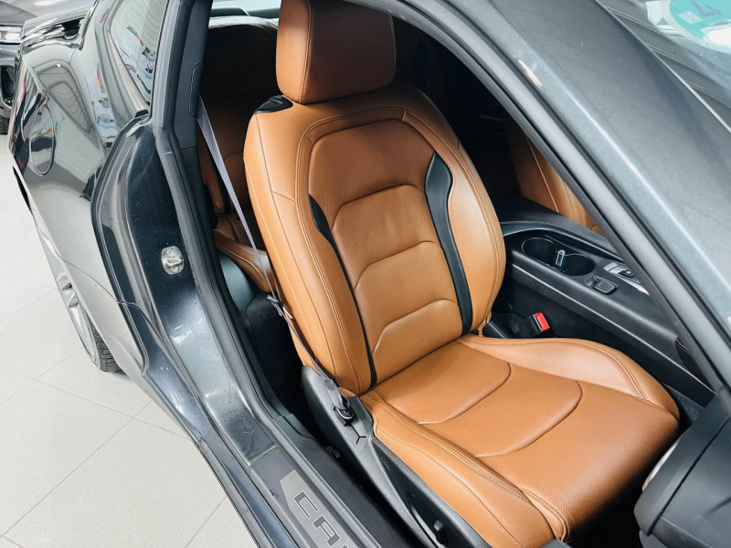 Photo 19 de l'offre de CHEVROLET CAMARO Coupé V8 6.2 453ch AT8 à 43990€ chez Occasions Champenoises