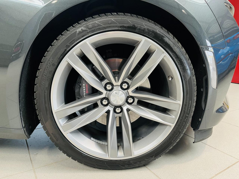 Photo 27 de l'offre de CHEVROLET CAMARO Coupé V8 6.2 453ch AT8 à 43990€ chez Occasions Champenoises