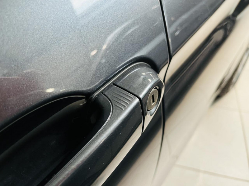 Photo 18 de l'offre de BMW SERIE 3  330d 258 ch F30 Lounge BVA 8 à 22990€ chez Occasions Champenoises