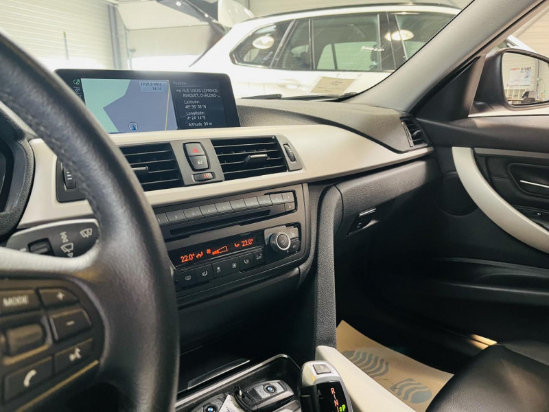 Photo 5 de l'offre de BMW SERIE 3  330d 258 ch F30 Lounge BVA 8 à 22990€ chez Occasions Champenoises