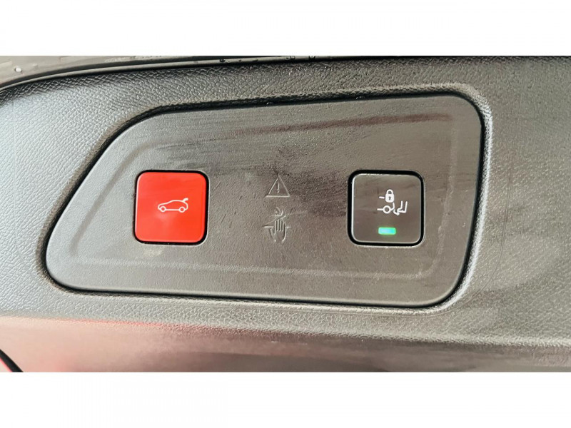 Photo 18 de l'offre de CITROEN C5 AIRCROSS BlueHDi 130 S&S EAT8 Shine Pack à 18490€ chez Occasions Champenoises