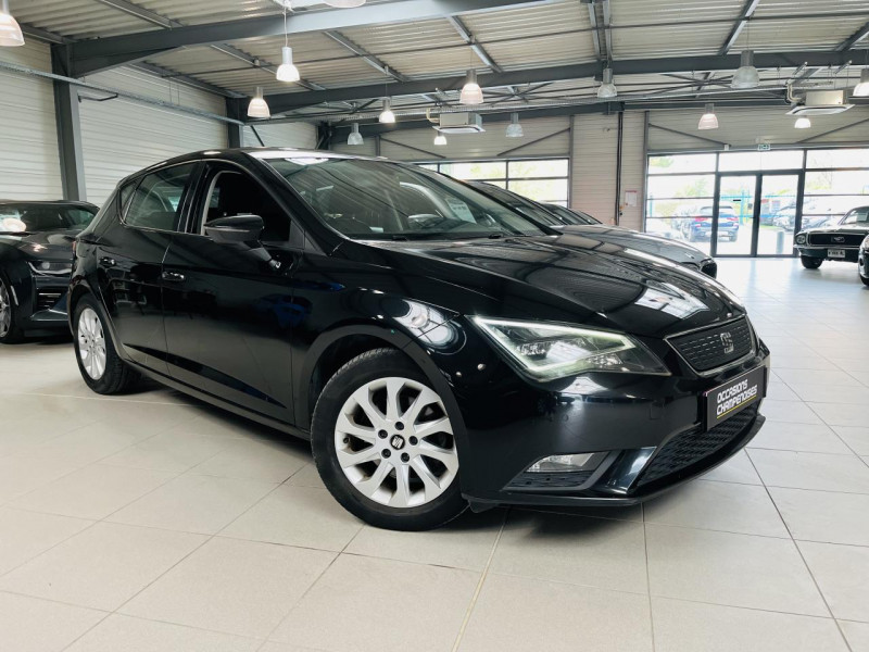 Seat LEON 1.6 TDI 110 Ecomotive Style DIESEL 'Universo' Black Occasion à vendre