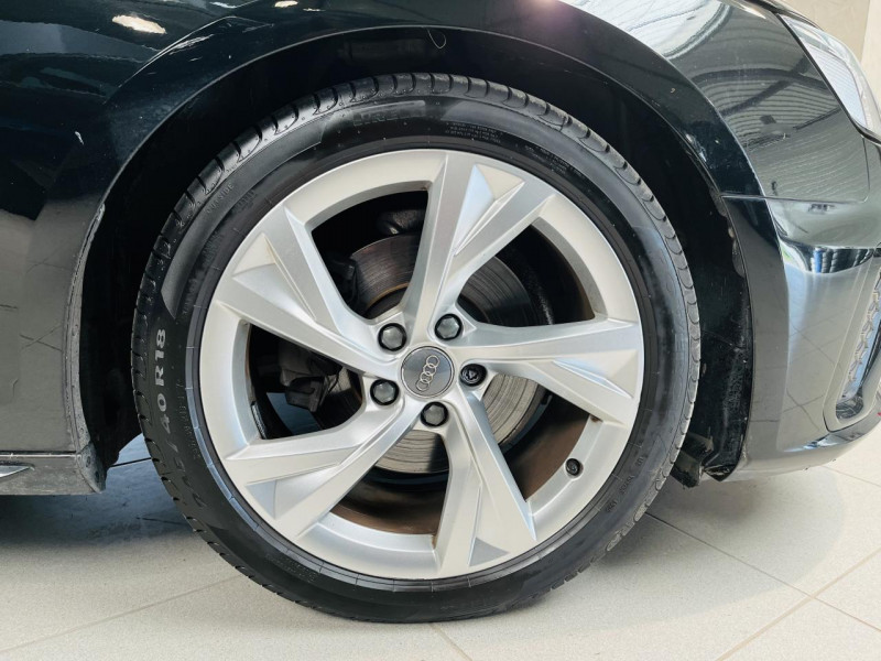 Photo 25 de l'offre de AUDI A4 AVANT 35 TFSI 150 S tronic 7 S line à 26490€ chez Occasions Champenoises